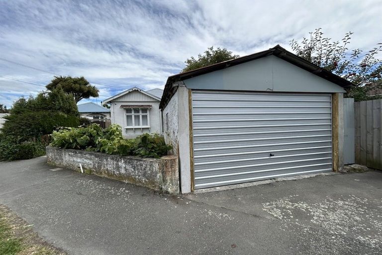 Photo of property in 215 Olliviers Road, Linwood, Christchurch, 8011