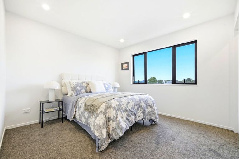 Photo of property in 3/14 Karamu Street, Strandon, New Plymouth, 4312