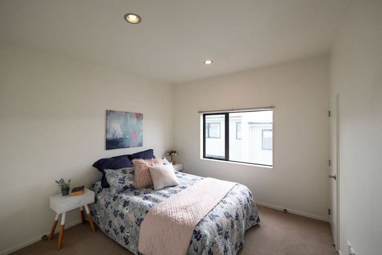 Photo of property in 11 Gordon Place, Newtown, Wellington, 6021