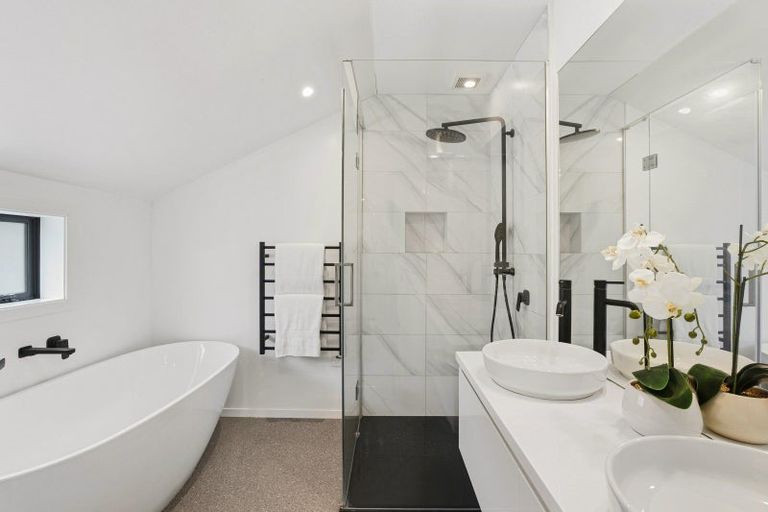 Photo of property in 62 Morven Ferry Road, Arrow Junction, Queenstown, 9371