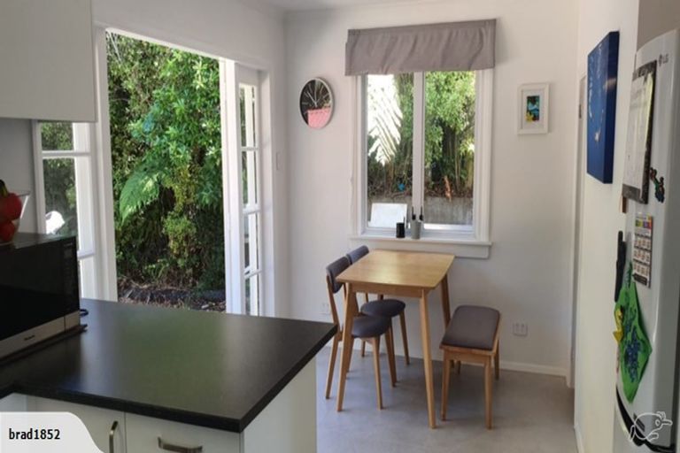 Photo of property in 7 Raniera Street, Glen Avon, New Plymouth, 4312