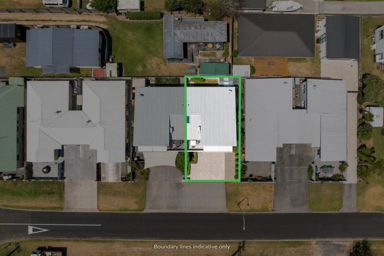 Photo of property in 409 Tamaki Road, Whangamata, 3620