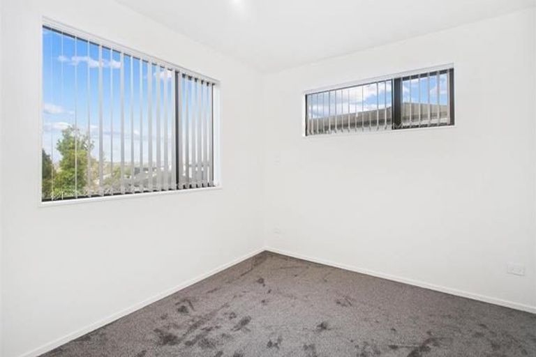 Photo of property in 21d Andrew Road, Howick, Auckland, 2010