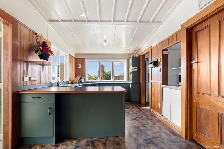 Photo of property in 235 Victoria Street West, Pukekohe, 2120