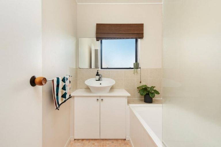 Photo of property in 206a Gravatt Road, Papamoa Beach, Papamoa, 3118