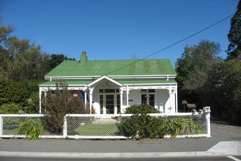 Photo of property in 20 Tyne Street, Carterton, 5713