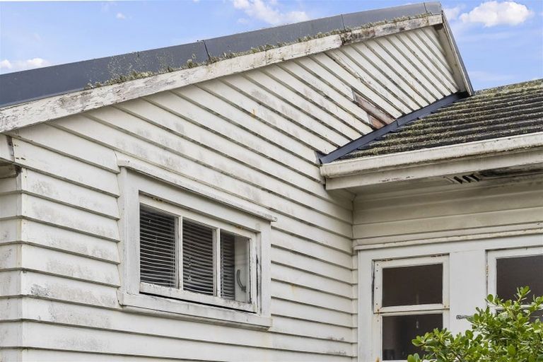 Photo of property in 2/1 Diomede Street, Bayswater, Auckland, 0622