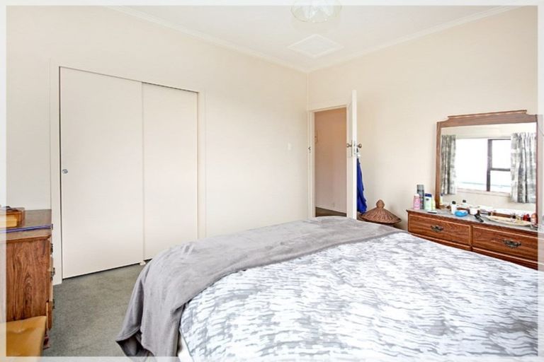 Photo of property in 39 Shortt Street, Foxton Beach, Foxton, 4815