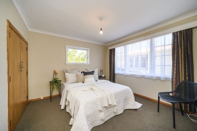 Photo of property in 22 Park Road, West End, Palmerston North, 4412