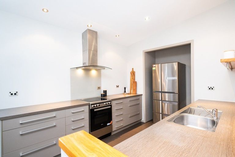 Photo of property in 6 Orotu Drive, Poraiti, Napier, 4112