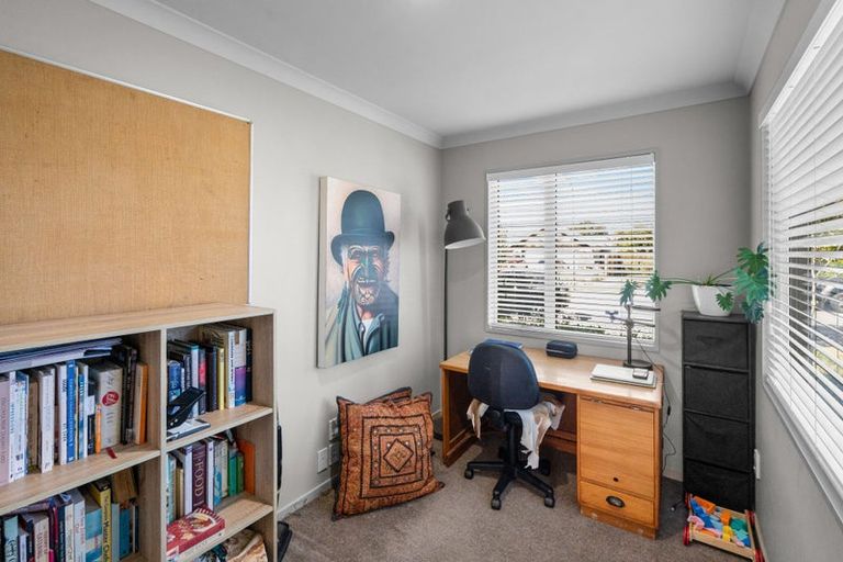 Photo of property in 12 Annaby Drive, Northwood, Christchurch, 8051
