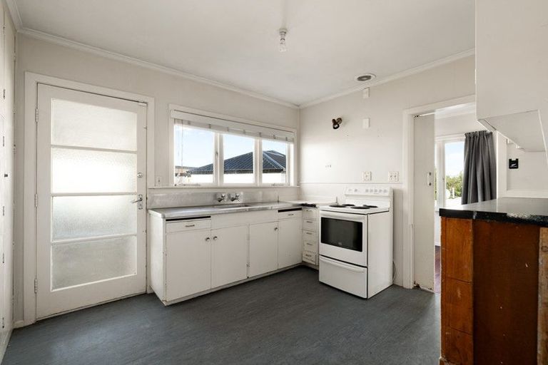 Photo of property in 31 Prangley Avenue, Mangere, Auckland, 2022