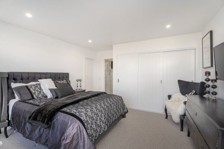 Photo of property in 9 Awatea Drive, Whitianga, 3510