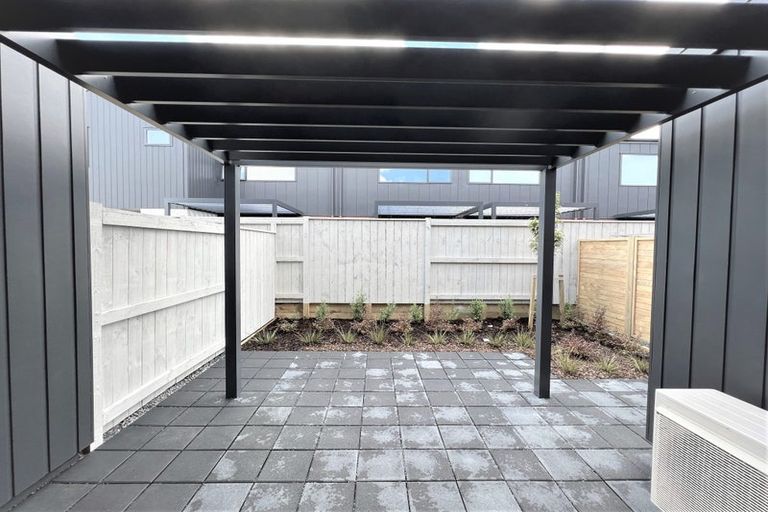 Photo of property in 27 Whimbrel Road, Flat Bush, Auckland, 2019