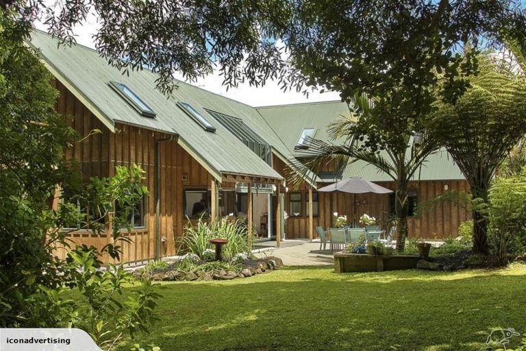 Photo of property in 94 Baird Road, Pokeno, 2471