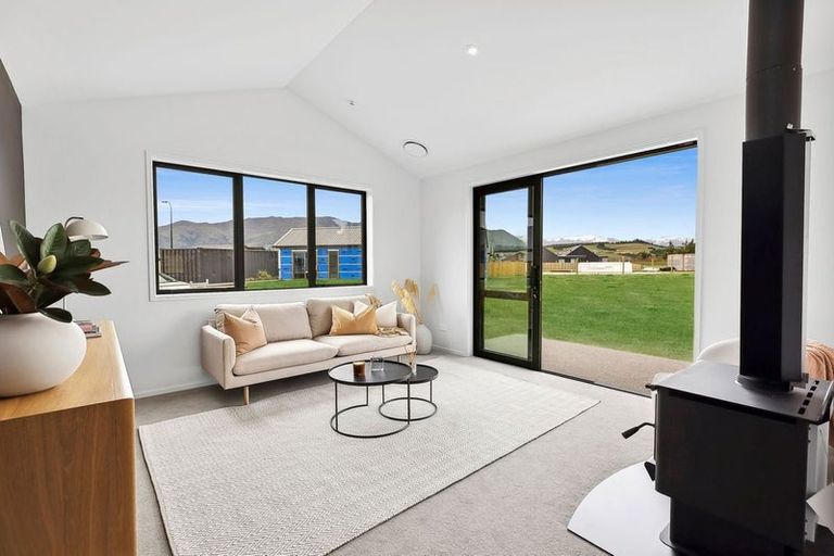Photo of property in 12 Moonstone Street, Albert Town, Wanaka, 9305