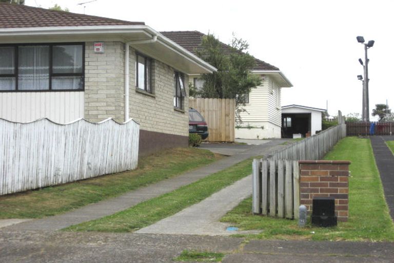 Photo of property in 8b Blair Avenue, Pukekohe, 2120