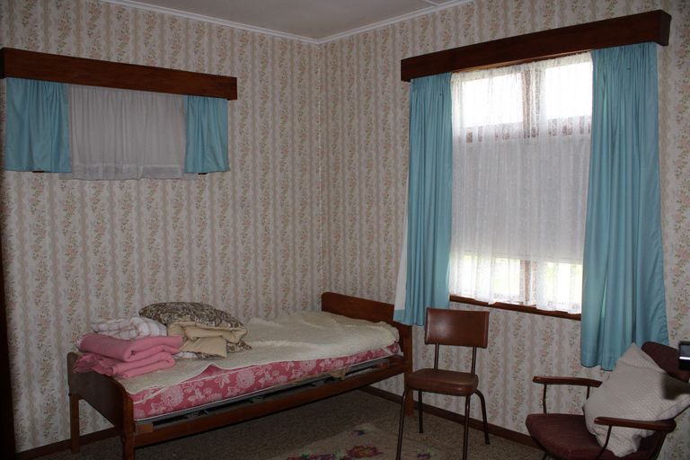 Photo of property in 5 Lansdowne Crescent, Lansdowne, Masterton, 5810