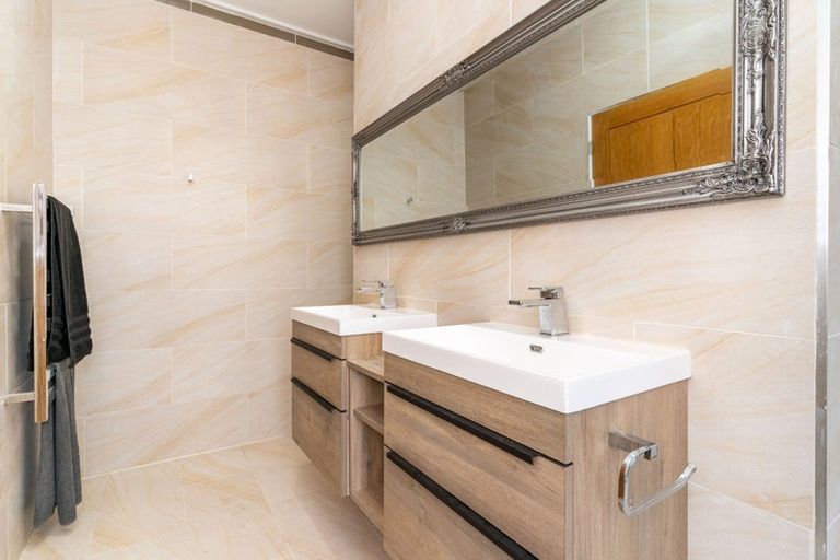 Photo of property in 38 Waldron Crescent, Green Island, Dunedin, 9018