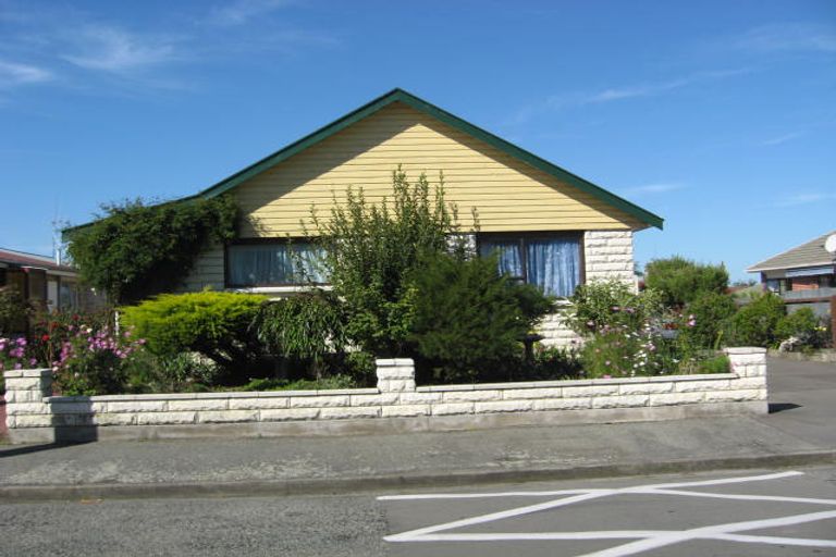 Photo of property in 17a Oxford Street, West End, Timaru, 7910