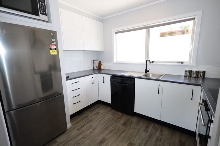 Photo of property in 54 Meadowland Street, Matua, Tauranga, 3110