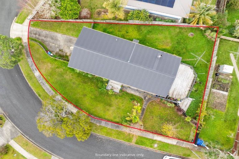 Photo of property in 4 Montague Place, Onerahi, Whangarei, 0110