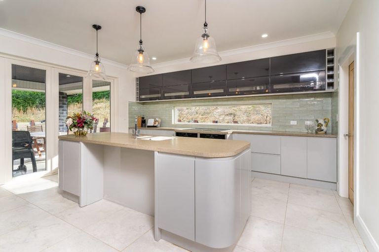 Photo of property in 38 Waldron Crescent, Green Island, Dunedin, 9018