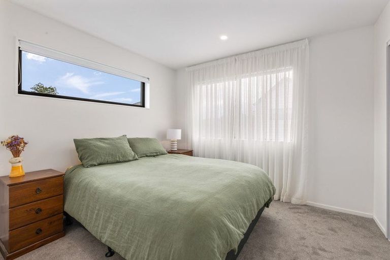 Photo of property in 133b Lancaster Road, Beach Haven, Auckland, 0626