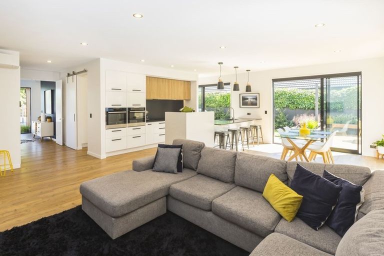 Photo of property in 20 Barlow Street, Ilam, Christchurch, 8041