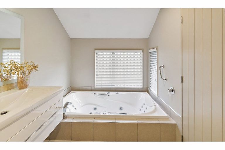 Photo of property in 4 Saint Johns Avenue, Highfield, Timaru, 7910