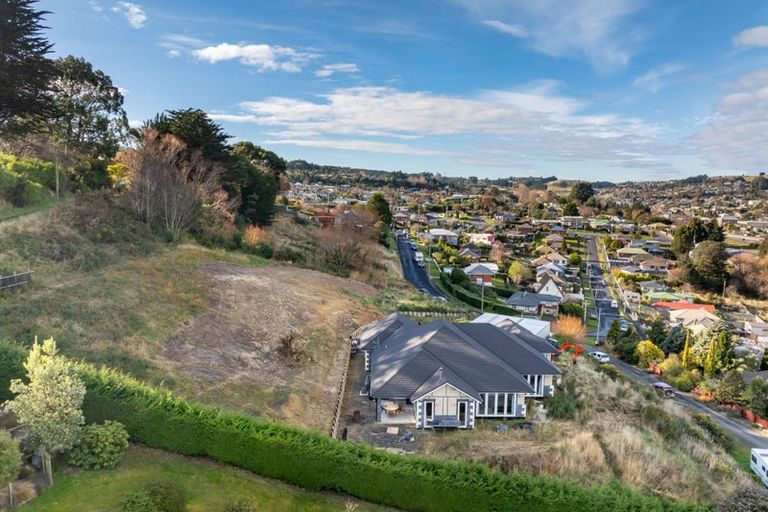 Photo of property in 38 Waldron Crescent, Green Island, Dunedin, 9018