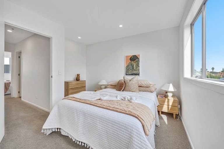 Photo of property in 97 Ngae Place, Mangere East, Auckland, 2024