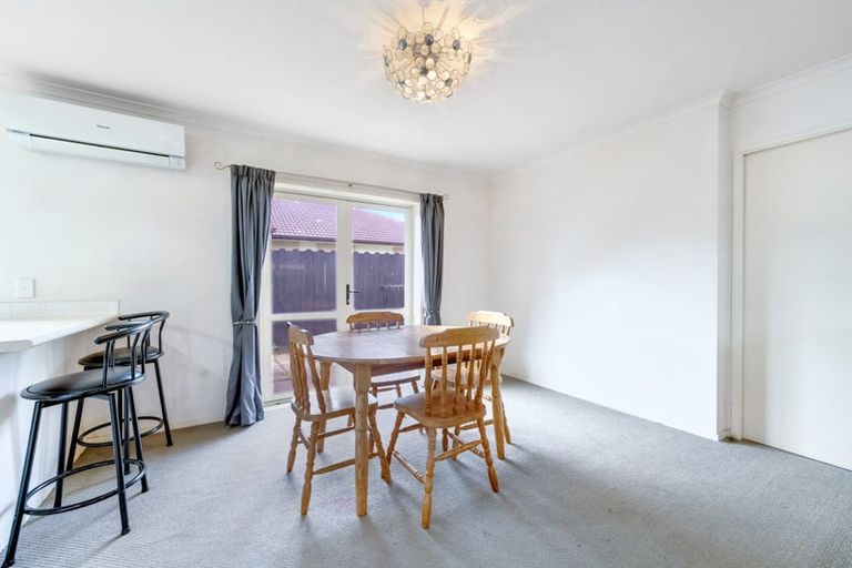 Photo of property in 12 Emmerdale Avenue, Papakura, 2110