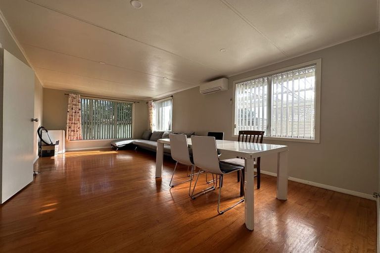 Photo of property in 168a Carlisle Road, Northcross, Auckland, 0632