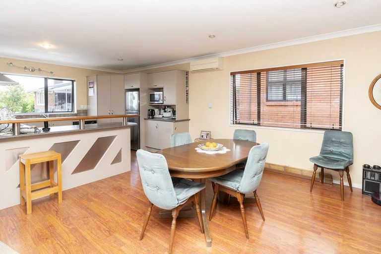 Photo of property in 2 Thomson Avenue, Dinsdale, Hamilton, 3204