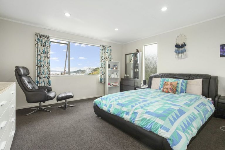 Photo of property in 1/78 West Coast Road, Glen Eden, Auckland, 0602