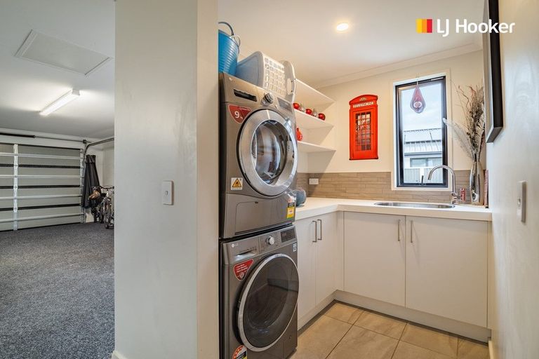 Photo of property in 83 Owhiro Avenue, Mosgiel, 9024