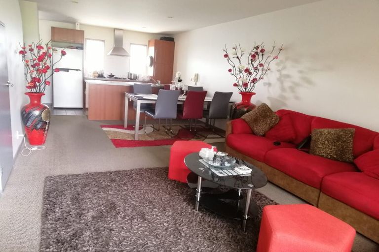 Photo of property in 40/42 Holly Street, Avondale, Auckland, 1026