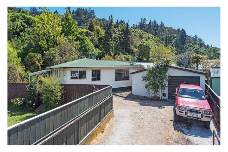 Photo of property in 8 Burn Place, The Brook, Nelson, 7010