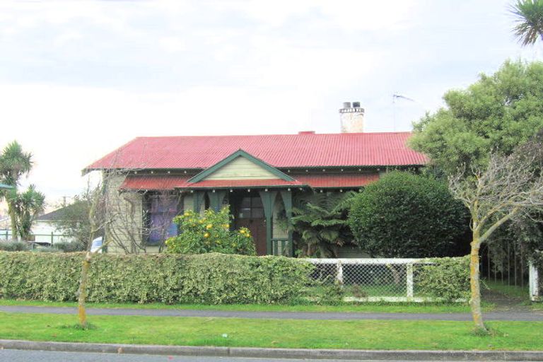 Photo of property in 17 Makomako Street, Frankton, Hamilton, 3204