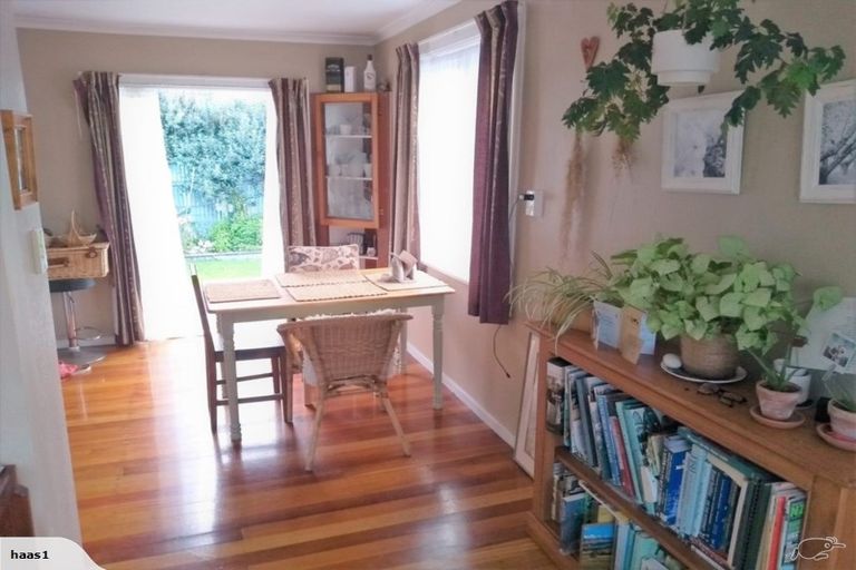 Photo of property in 76 Douglas Mclean Avenue, Marewa, Napier, 4110