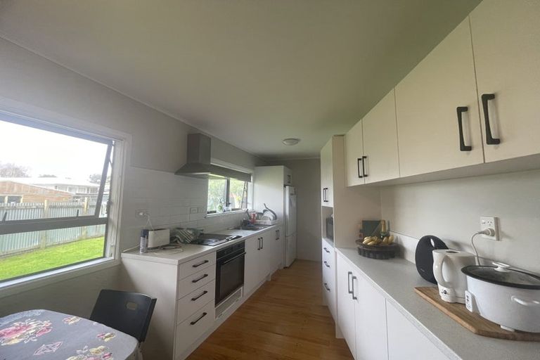Photo of property in 4 Oregon Place, Papakura, 2110
