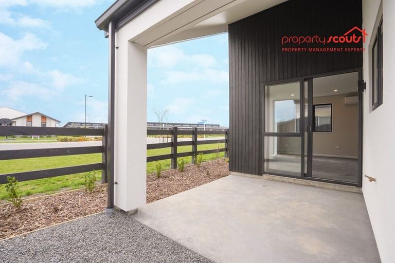 Photo of property in 17 Upham Lane, Rolleston, 7615