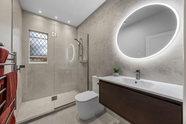 Photo of property in 187 Cashmere Road, Hoon Hay, Christchurch, 8025