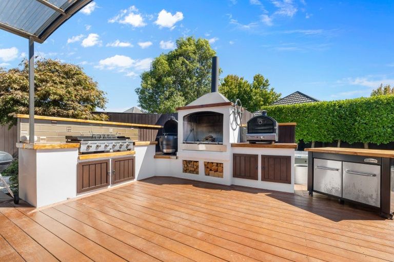 Photo of property in 11 Natalie Place, Harewood, Christchurch, 8051