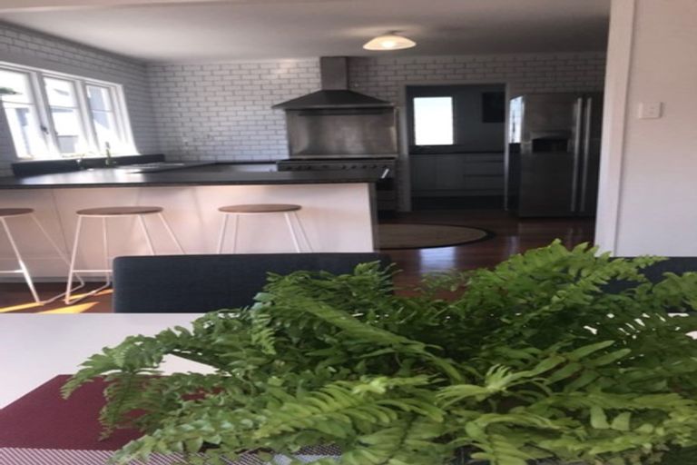 Photo of property in 69 Hall Street, Cambridge, 3434