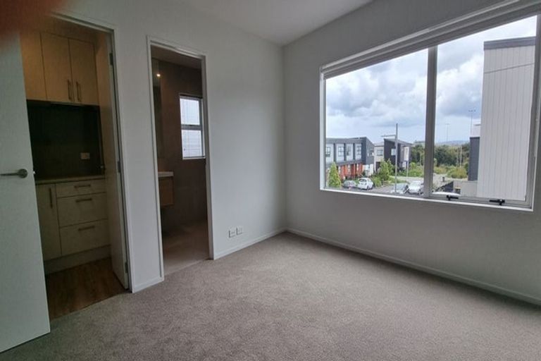 Photo of property in 20 Brookview Drive, Flat Bush, Auckland, 2019