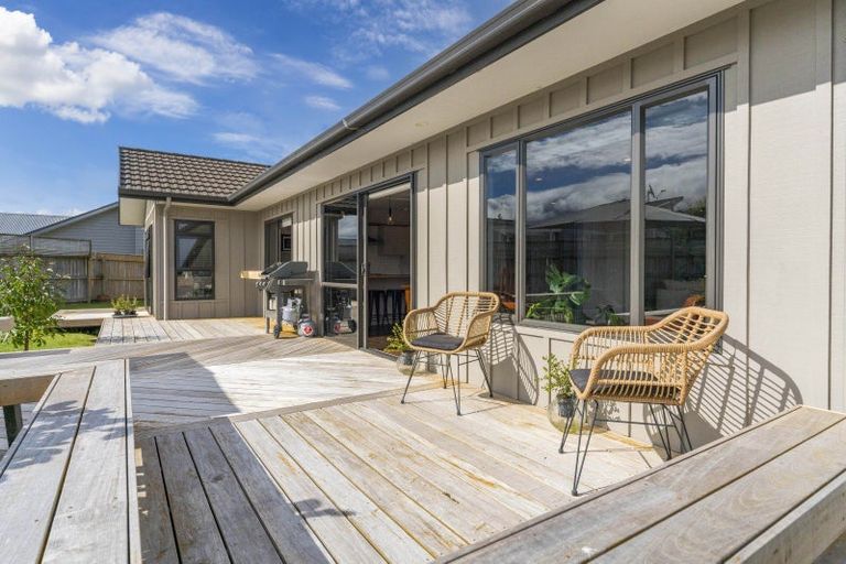 Photo of property in 8 Ernest Kemp Rise, Wharewaka, Taupo, 3330