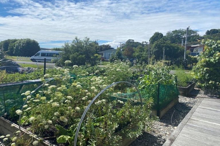 Photo of property in 2 Bishop Road, Parapara, Takaka, 7182