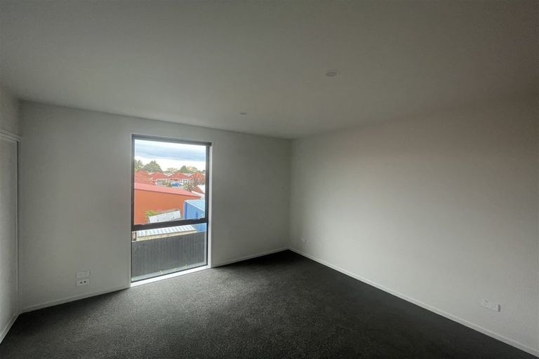 Photo of property in 10/27 New Brighton Road, Shirley, Christchurch, 8061